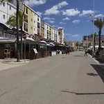 Vilamoura House Garden By Hopstays بيت للعطل