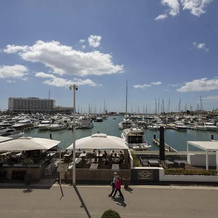 Hopstays Vilamoura House Garden - Marina View Holiday home *