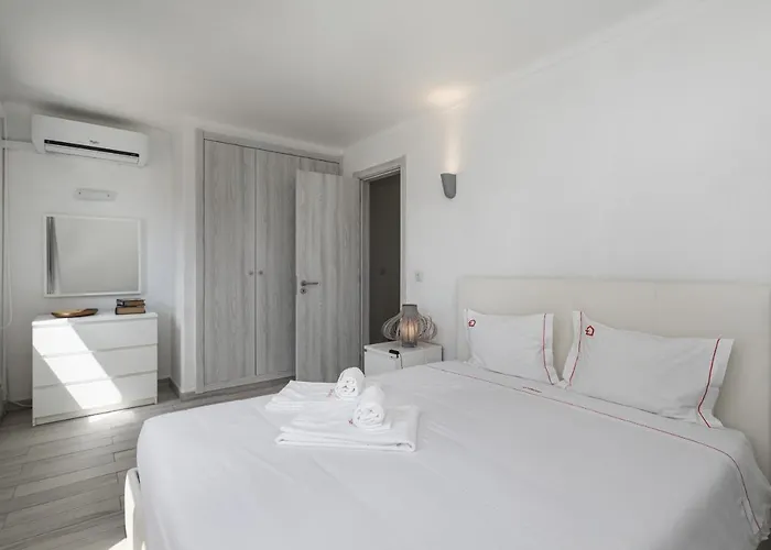 Vakantiehuis Vilamoura Garden House With Pool & Parking, By Hopstays *