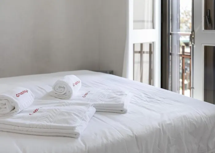 بيت للعطل Vilamoura Garden House With Pool & Parking, By Hopstays